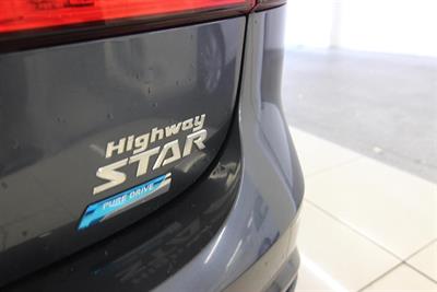 2011 Nissan LAFESTA - Thumbnail