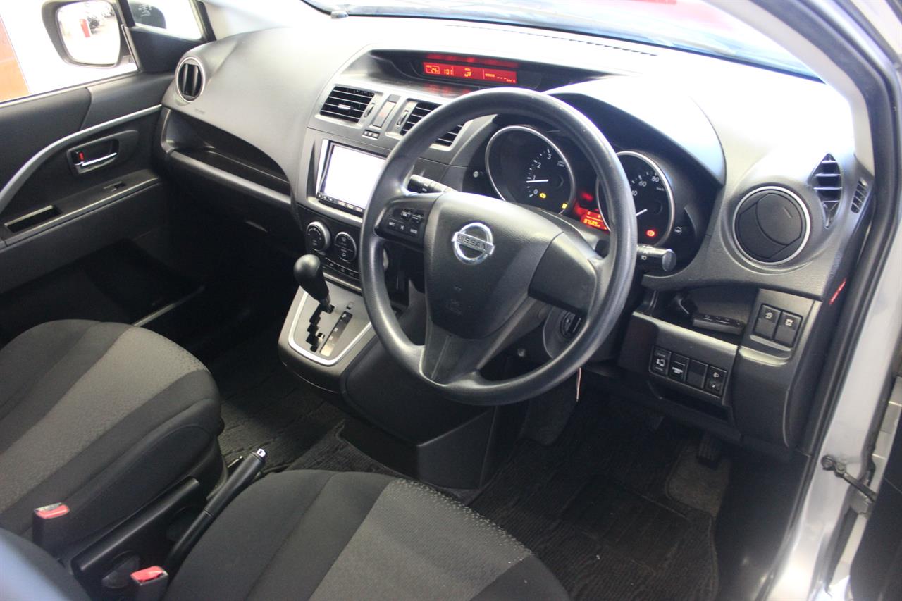 2011 Nissan LAFESTA