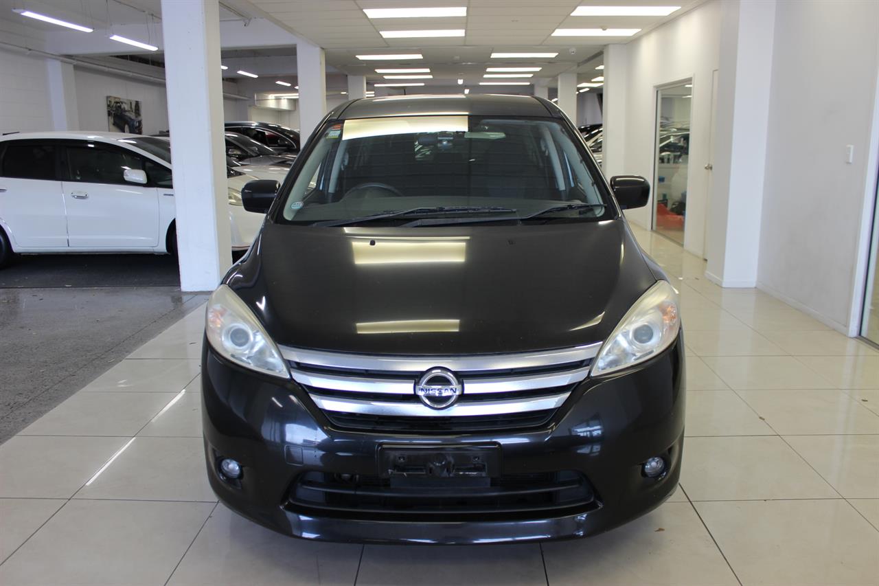 2012 Nissan LAFESTA